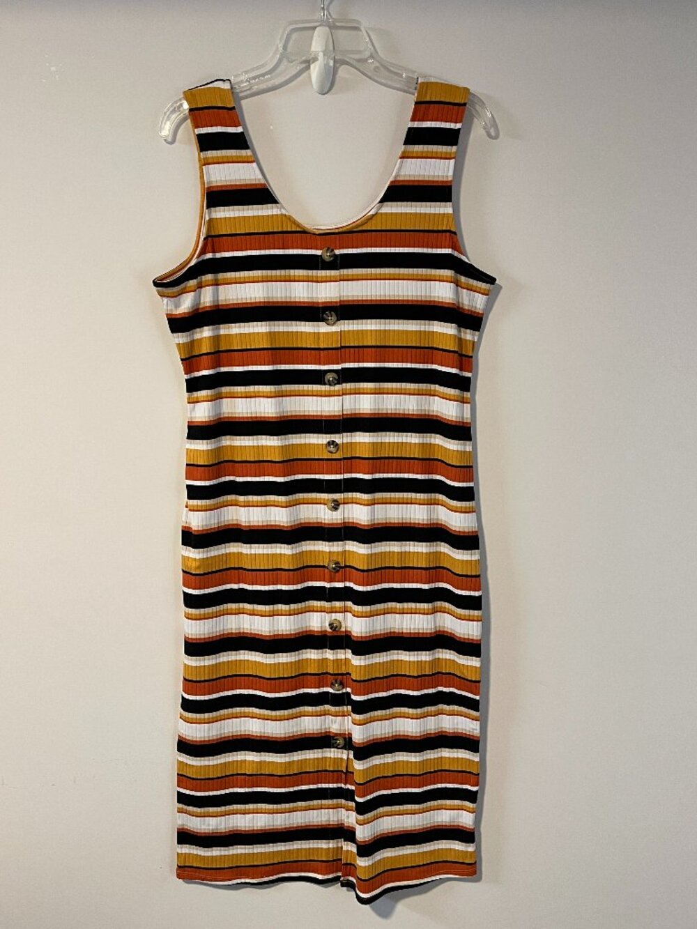 No Boundaries Long Tank Dress Button Detail. Size 2xl, Length 44 in. Warm autumn